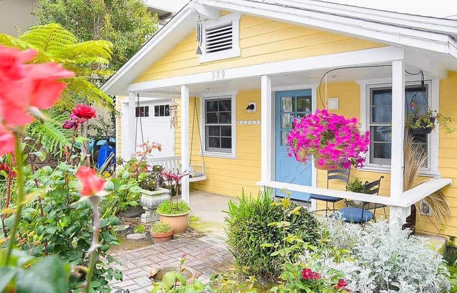 Yellow cottage rental in Laguna Beach, California