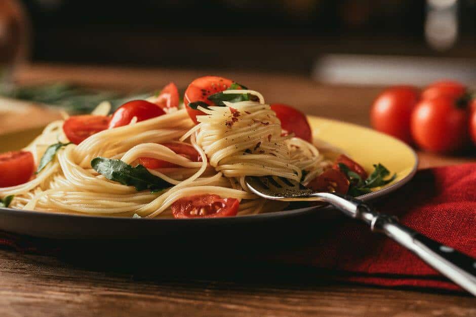 Italian pasta dish with tomatoes and spaghetti